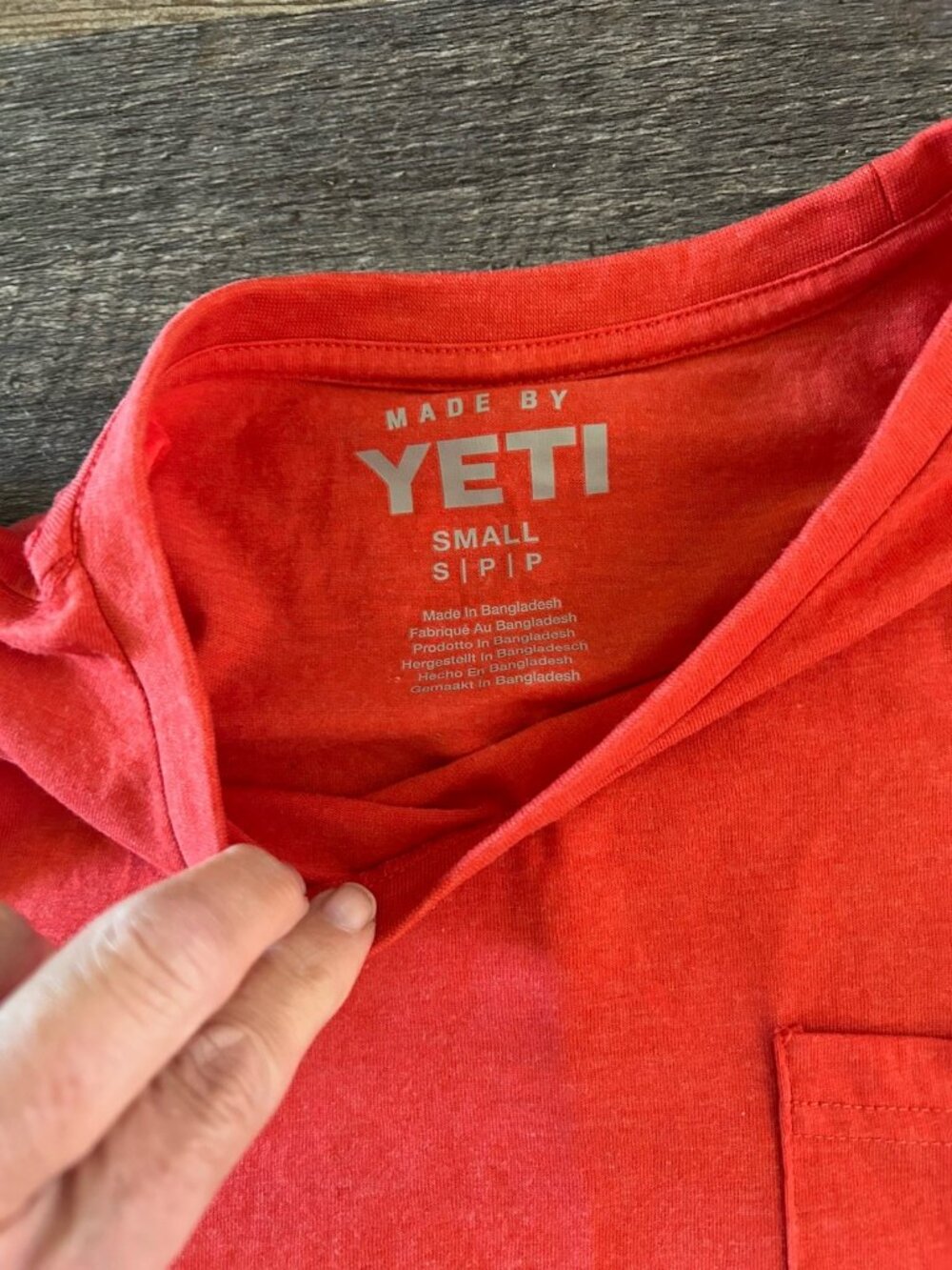 Yeti Shirt Mens Size S Red Orange Pocket Short Sleeve T Shirt Logo New Brisket - Picture 3 of 4